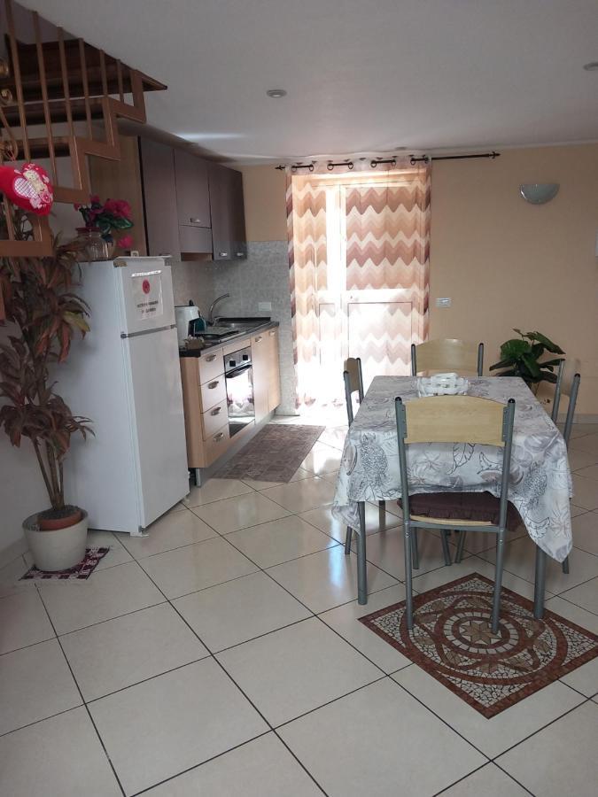 Billy House Hotel Acireale Exterior foto